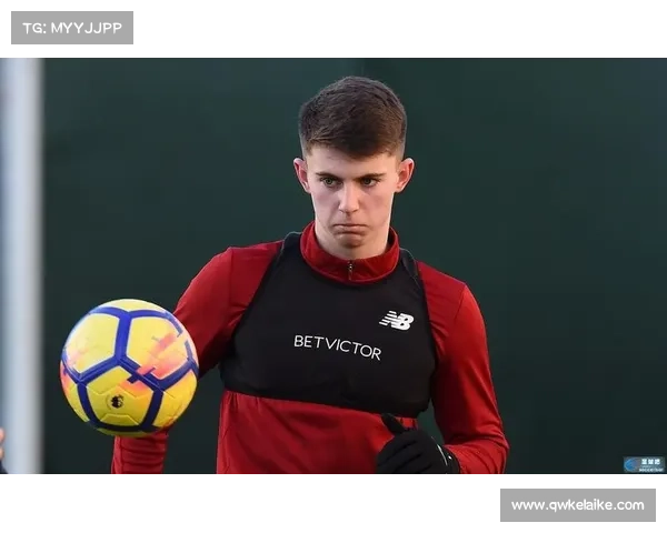 杰拉德身穿4号球衣的原因及其对足球历史与球迷文化的深远影响分析