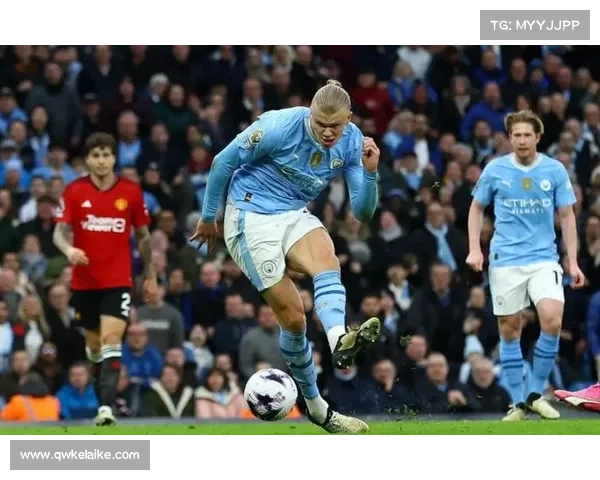 如何评价哈兰德在现代足球中的进攻风格与独特优势